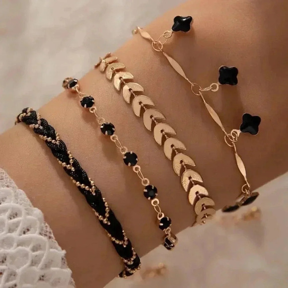 4 pcs black color thin chain bracelet - Picture 1 of 5